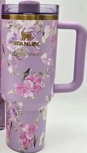 Stanley x LoveShackFancy Happy Thoughts Quencher Rosa Beaux 40 oz – Purple Floral Tumbler
