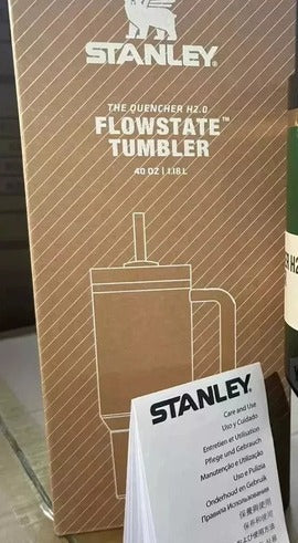 Stanley x Wicked x Target Elphaba 40 oz Quencher H2.0 FlowState Tumbler – Limited Edition