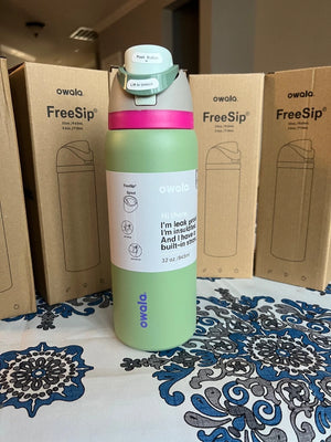 Owala FreeSip Insulated Stainless Steel Water Bottle 32 oz – Avocado, Built-In Straw, BPA-Free