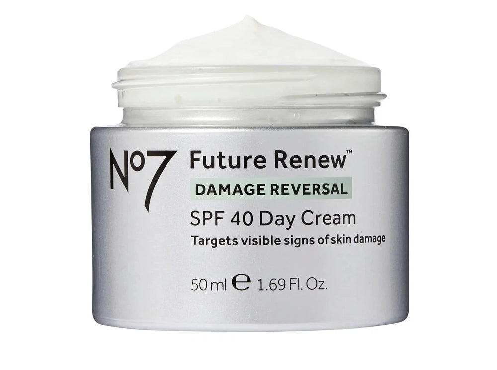 Boots No7 Future Renew Damage Reversal Day Cream SPF40 50ml – Anti-Aging Moisturizer